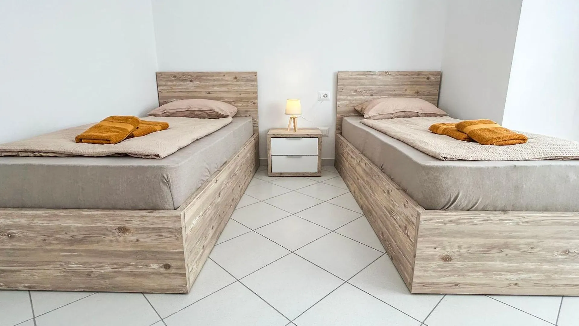 2 Bedroom Apartment 941 Durres