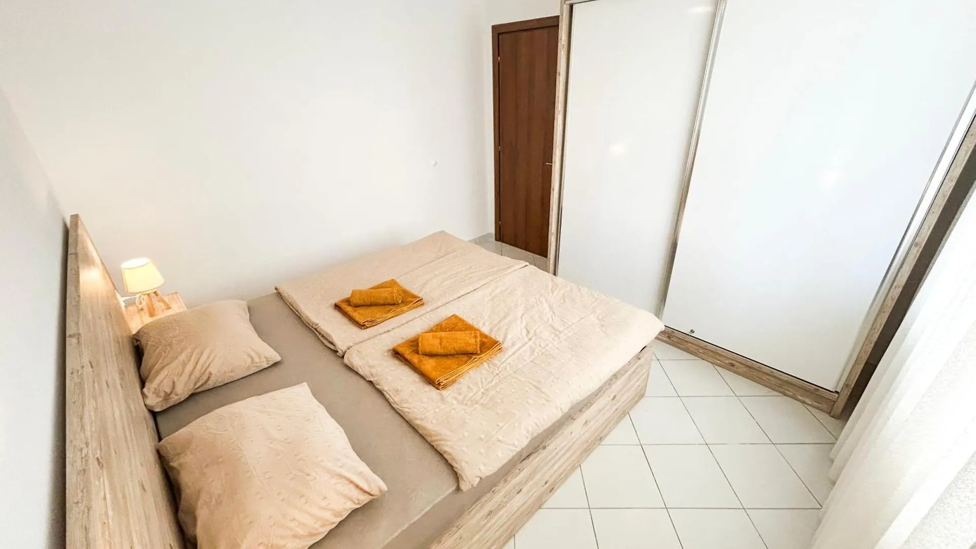 2 Bedroom Apartment 941 Durres 0*,
