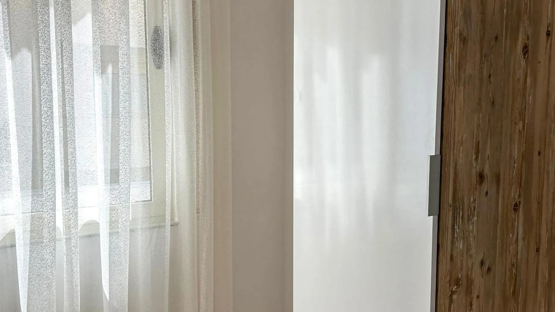 2 Bedroom Apartment 941 Durres