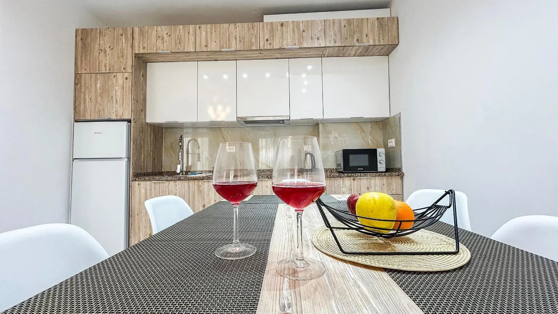 2 Bedroom Apartment 941 Durres